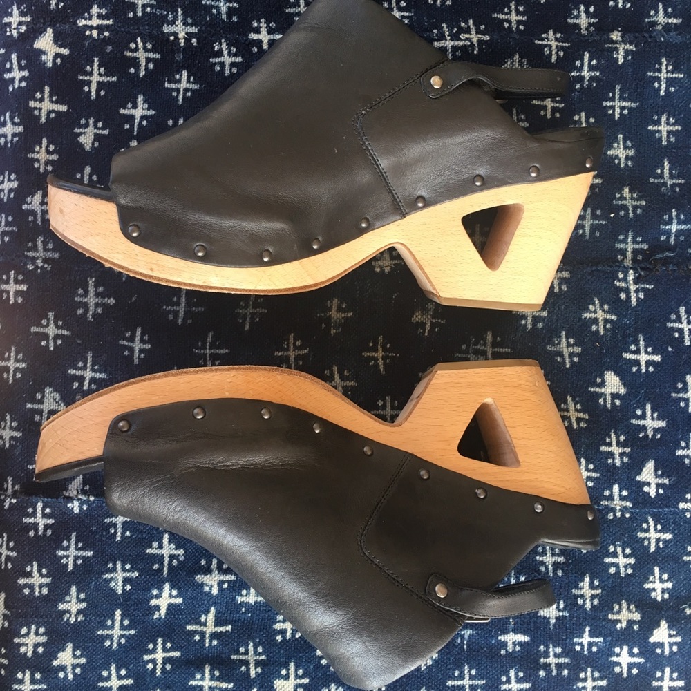 Eileen Fisher Mules / Clogs